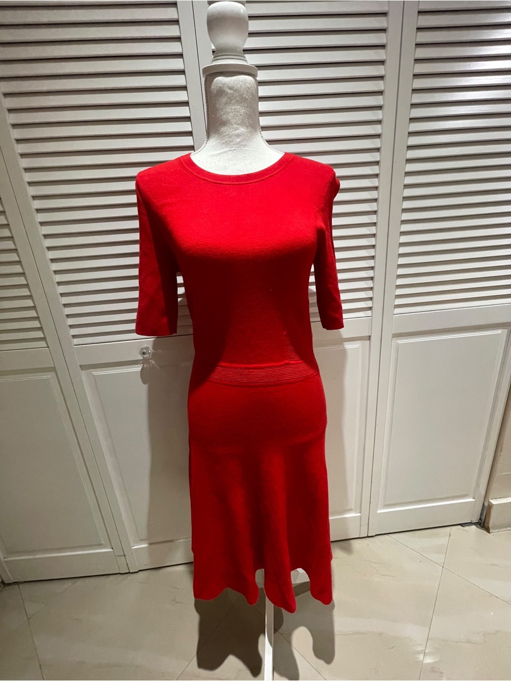 Banana Republic Red Knit Midi Dress - Crew Neck